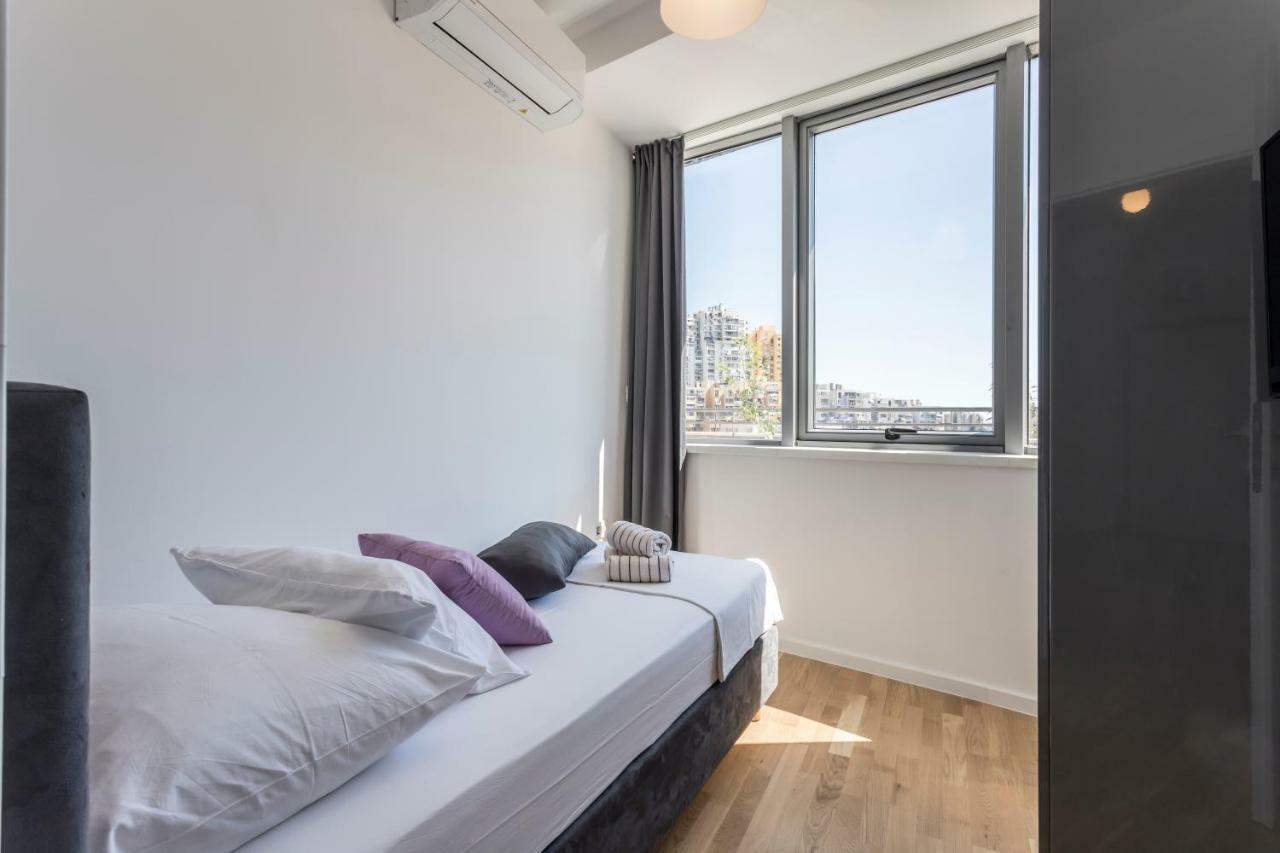 Rino Luxury * Split
